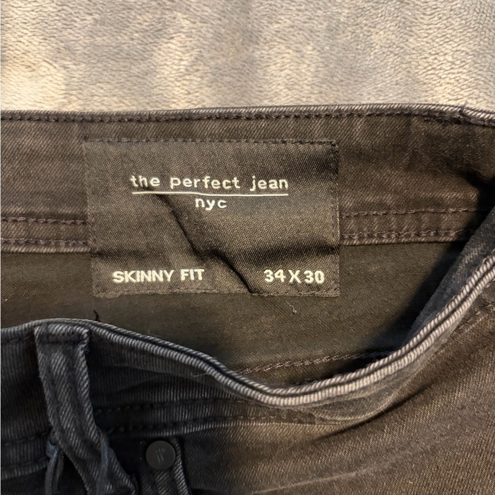 The Perfect Jean NYC Black Skinny Fit Men's Jeans NWT - Picture 2 of 4
